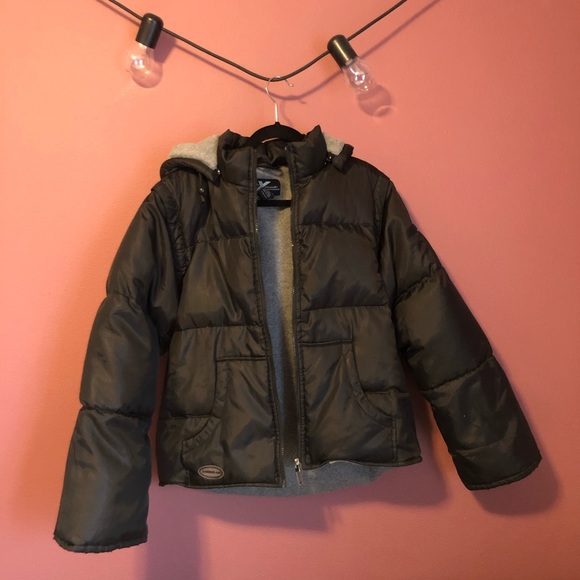 black puffy jacket - Picture 1 of 7